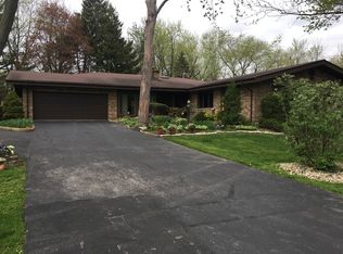 47 Graymoor Ln, Olympia Fields, IL 60461