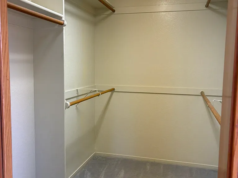 939 Fairway Ct — Photo 24