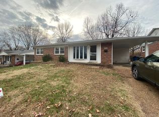9323 Warrior Dr, Saint Louis, MO