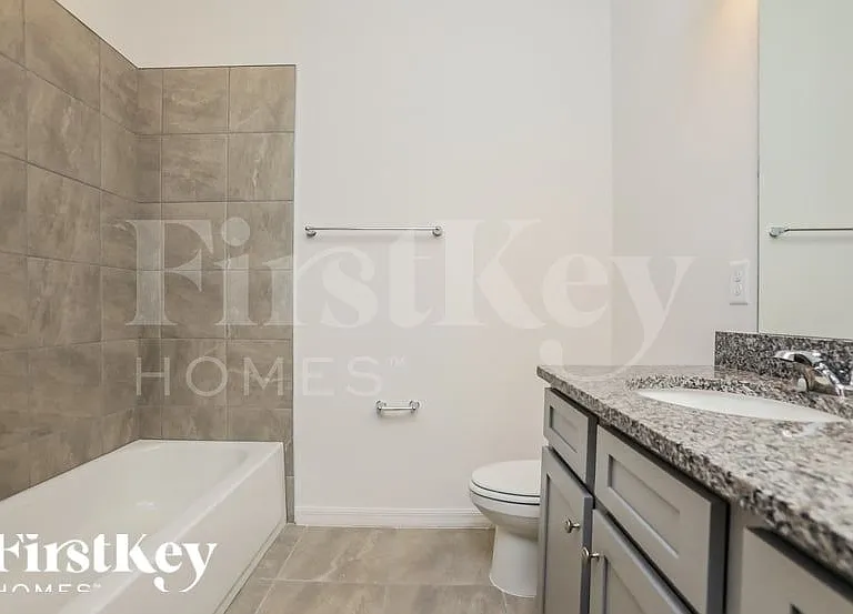 1257 Spokane Point — Photo 13
