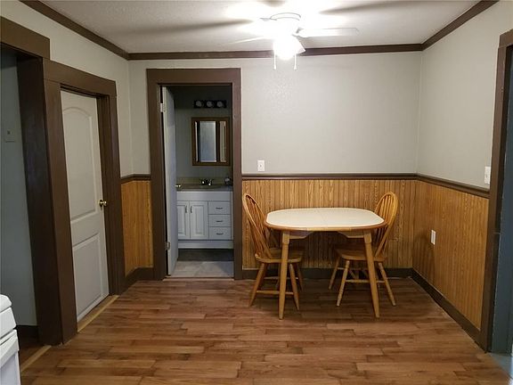 5th image of 502 N Water St