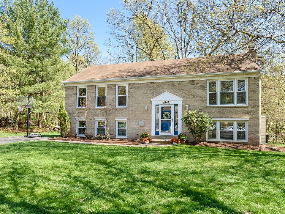 1st image of 10516 Cambridge Ct