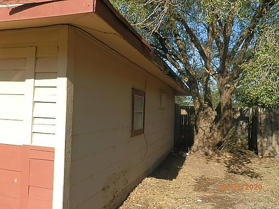 3rd image of 309 Juanita St