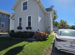 417 W South Park Ave UNIT 415, Oshkosh, WI 54902