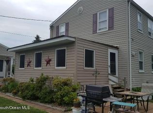 20 Belshaw Ave, Eatontown, NJ 07724