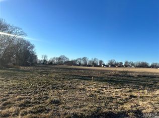 332 N Kimberlin St, Troy, IL 62294