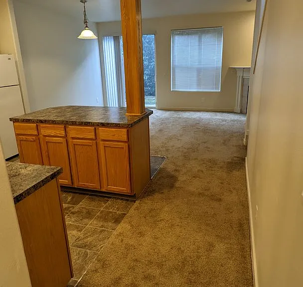 Halsey East Townhomes — Photo 136