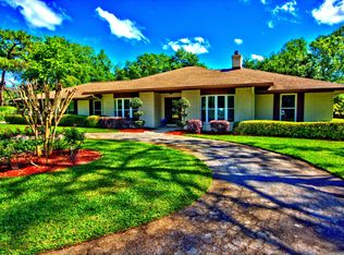 8327 Hollyridge Rd, Jacksonville, FL 32256