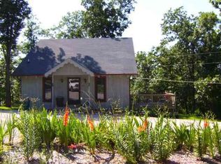 124 Shady Ln, Camdenton, MO 65049
