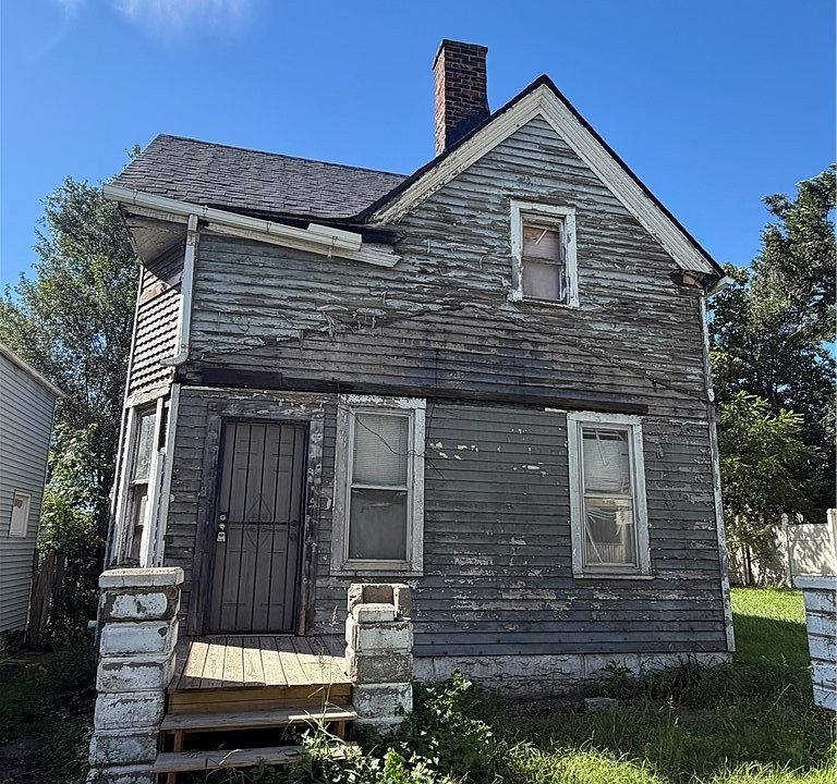 1st image of 3446 E 50th St