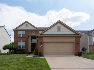 7208 Essex Dr, Ypsilanti, MI 48197