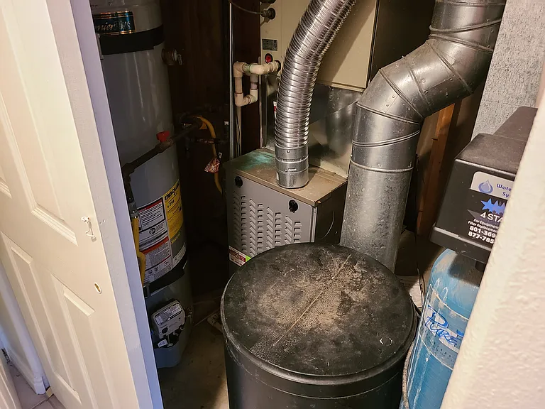 1555 E Antelope Dr — Photo 14