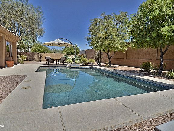 2nd image of 28819 N 49th Pl