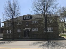 4325 W Burleigh St. 4 Unit