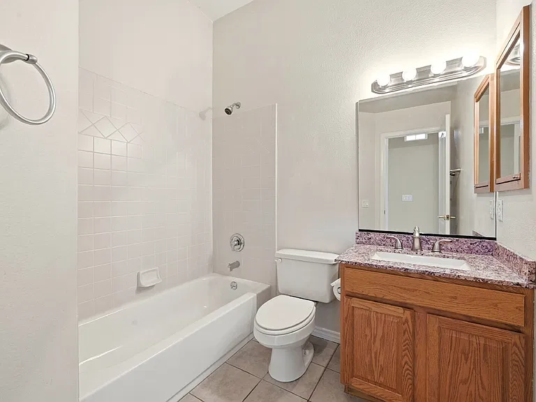 608 Crosswind Point — Photo 25
