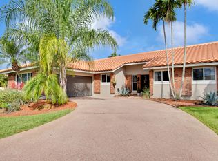 14971 Featherstone Way, Davie, FL 33331