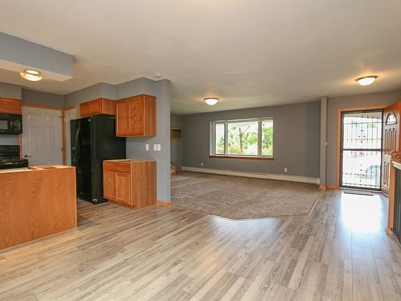 4th image of 2340 Brentwood Dr