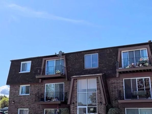 7121 W 166th St #2C-2SW, Tinley Park, IL