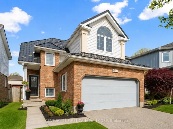 34 Waxwing Cres, Guelph, ON N1C 1E3