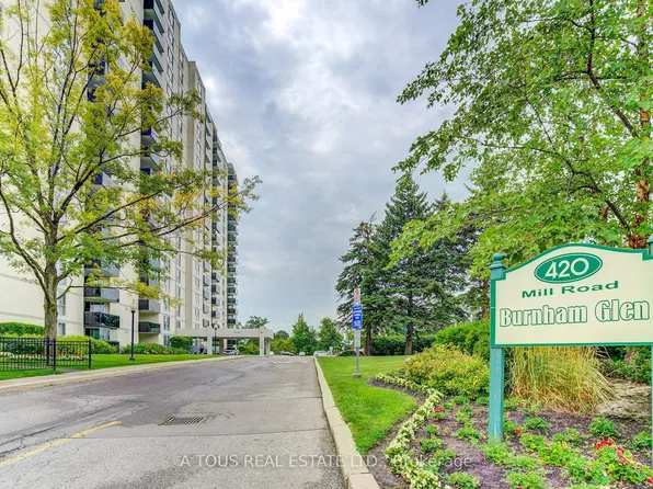 420 Mill Rd #1103, Toronto, ON M9C 1Z1