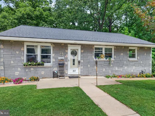 20 Meehan Blvd, Clementon, NJ 08021