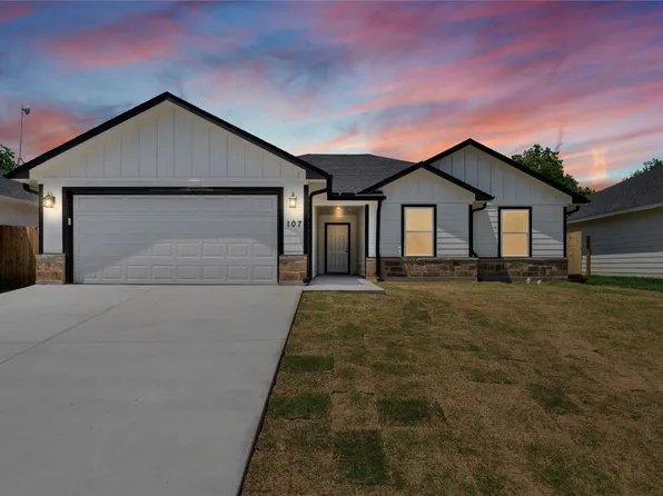 107 Thode St, Whitesboro, TX 76273