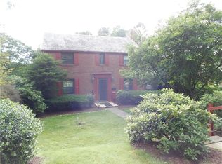 167 Glenfield Dr, Pittsburgh, PA 15235