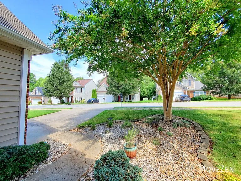 21 War Admiral Way — Photo 5