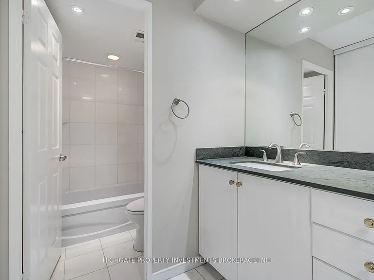 195 Saint Patrick St #901B — Photo 20