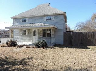 610 N 12th St, Collinsville, OK 74021