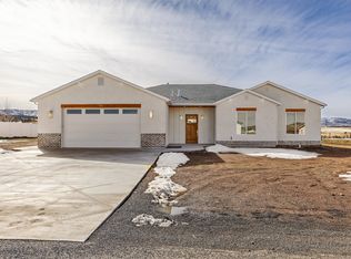 762 E 300 S, Enterprise, UT 84725