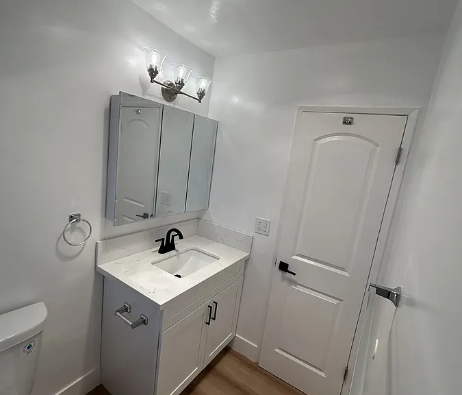8206 Romaine St #1 — Photo 7