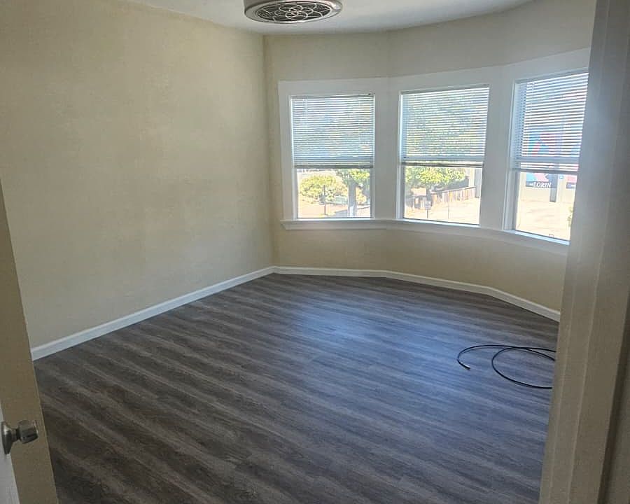 1st image of 1818-1822 Alcatraz Ave #1