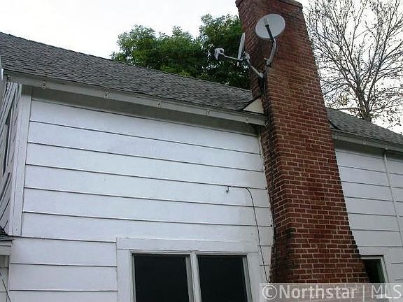 4th image of 1509 Pine St W