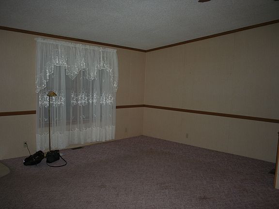 3rd image of 7154 Oak Brook Cir