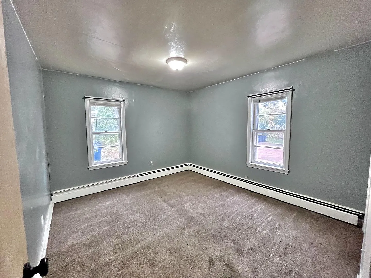 2 bed, 725 sqft, $775 — Photo 2