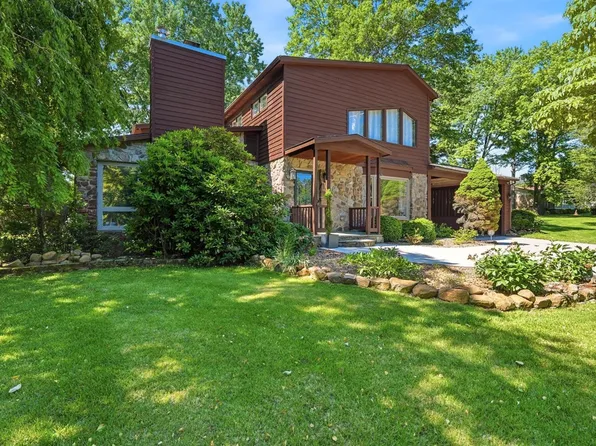 1107 Boonsboro Pl, Lynchburg, VA 24503