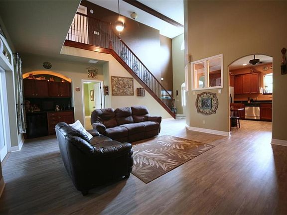 3rd image of 11136 Shore Dr