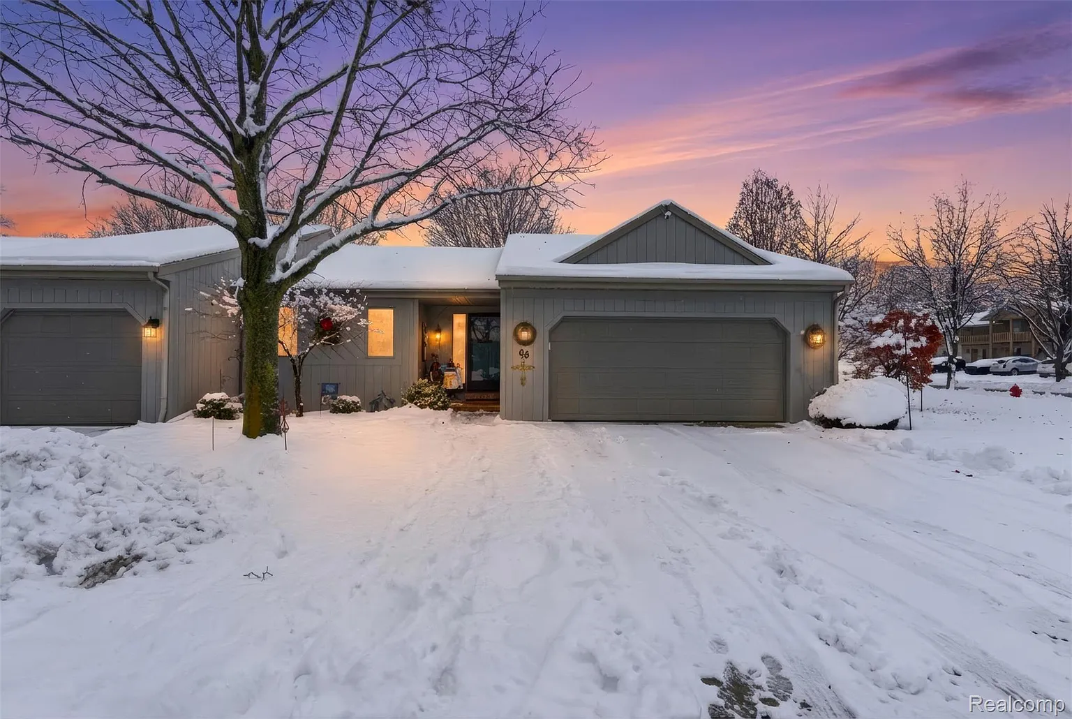 68 Pine Grove Dr photo 1