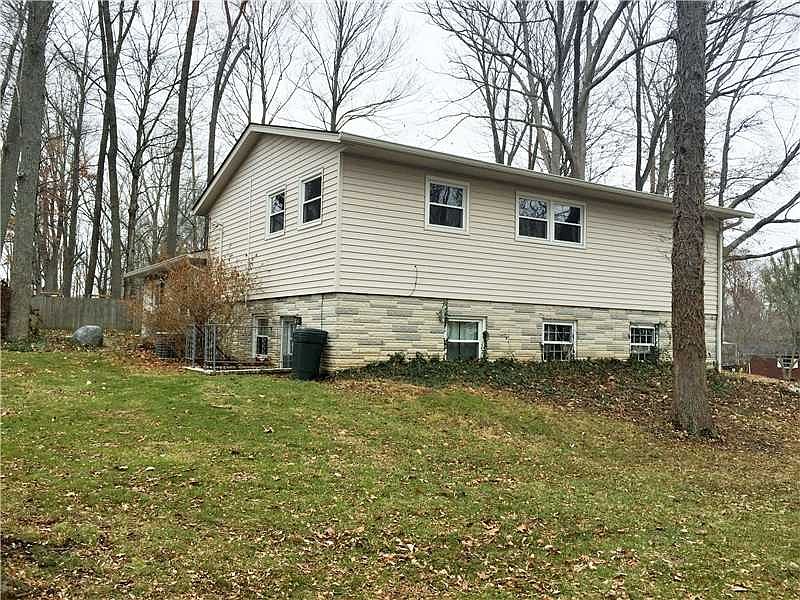 2nd image of 9222 N Cherry Hills Dr