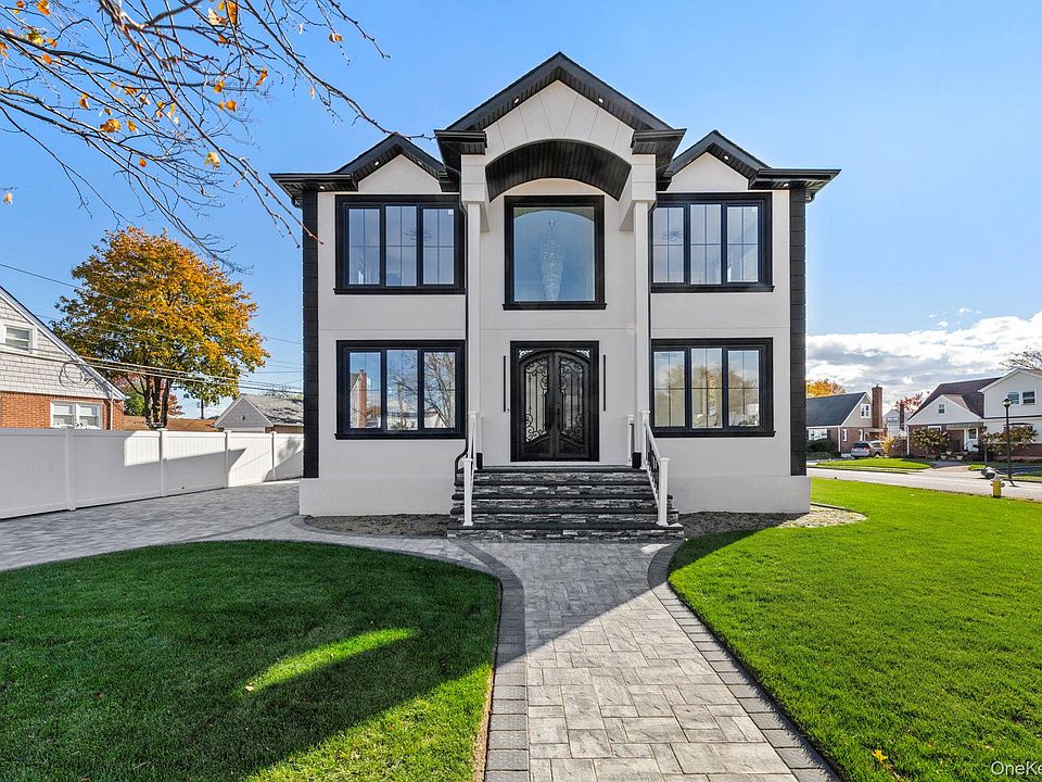 1st image of 1035 Glen Drive