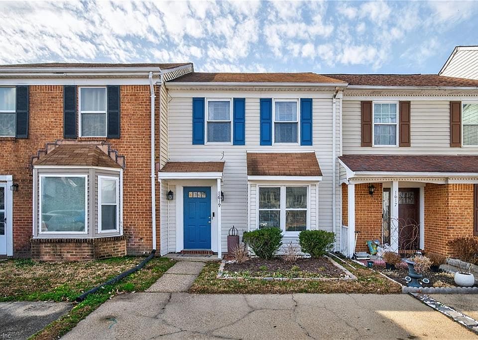 1st image of 1619 Riverstone Dr