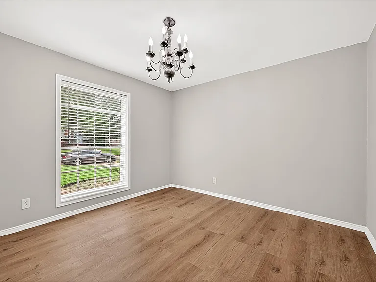 4230 Annawood Cir — Photo 45