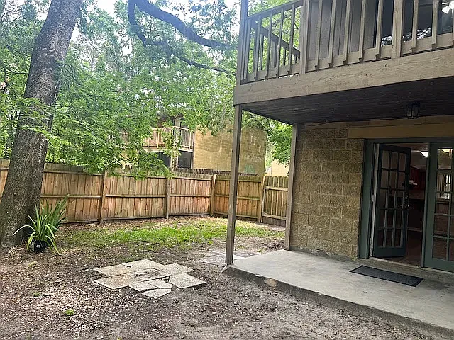 6902 SW 42nd Pl — Photo 7