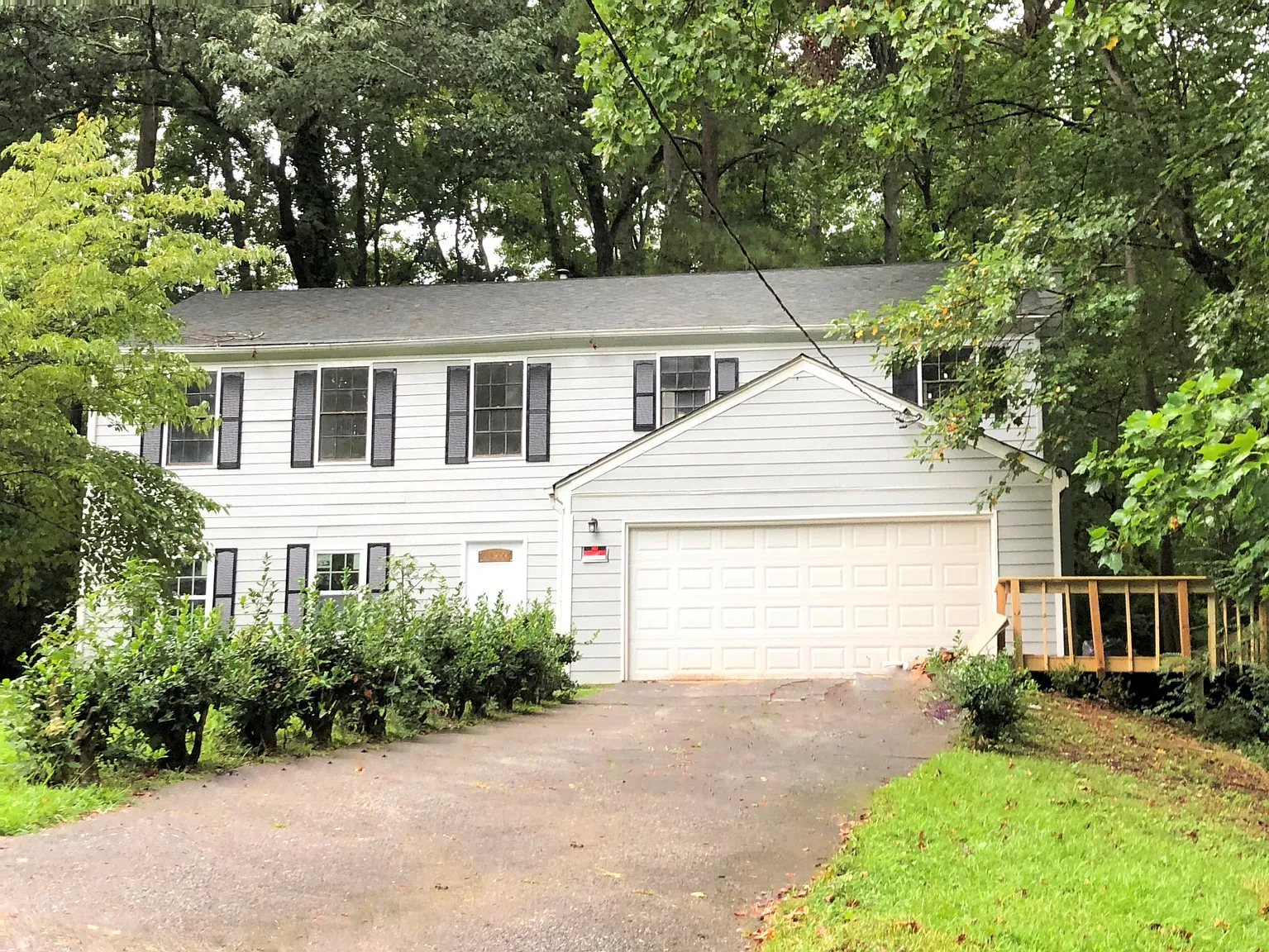 476 Halwick Way photo 1