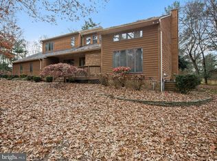 2 Weybridge Ct, Severna Park, MD 21146