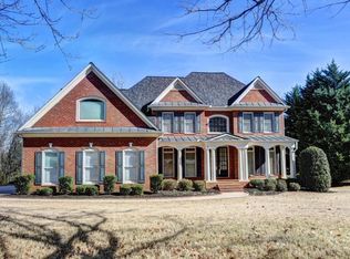 5955 Westcroft Ln, Cumming, GA 30040
