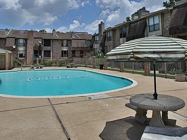 2203 Place Rebecca Ln #C2 — Photo 25