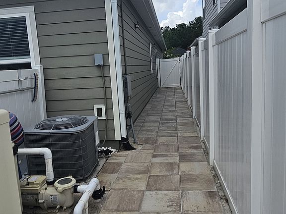 4th image of 1563 Tanoan Dr