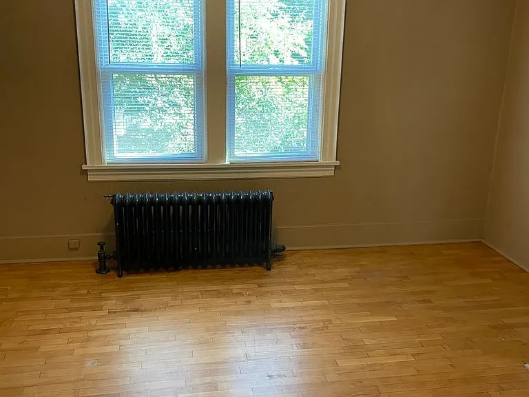 1023 Jackson — Photo 12